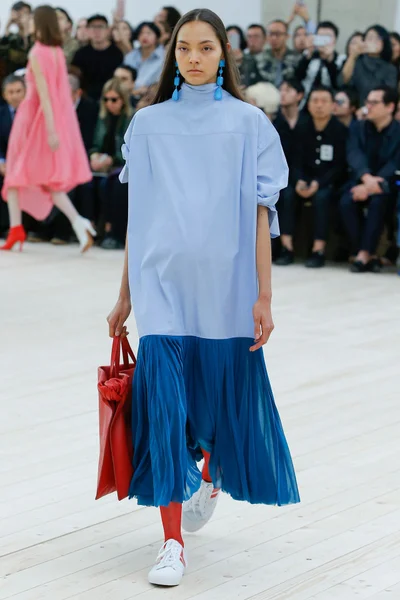 Look 36